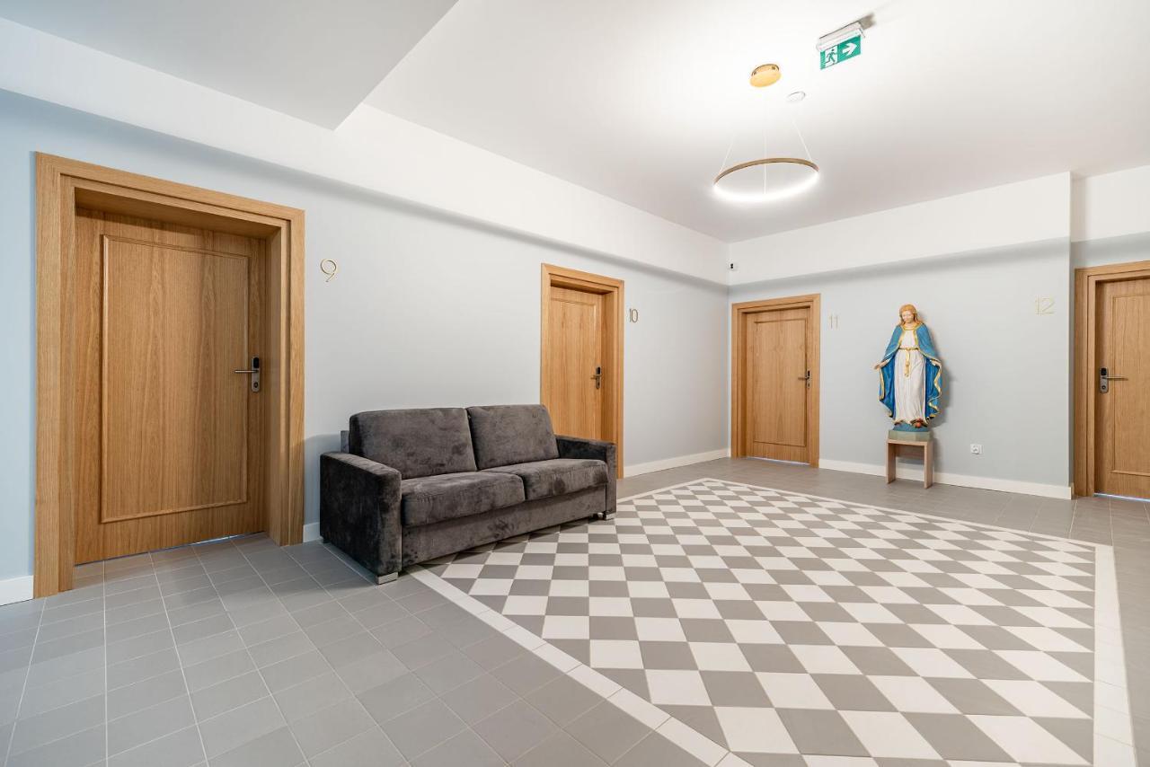 Domus Mariae Gietrzwald Hostel Kültér fotó